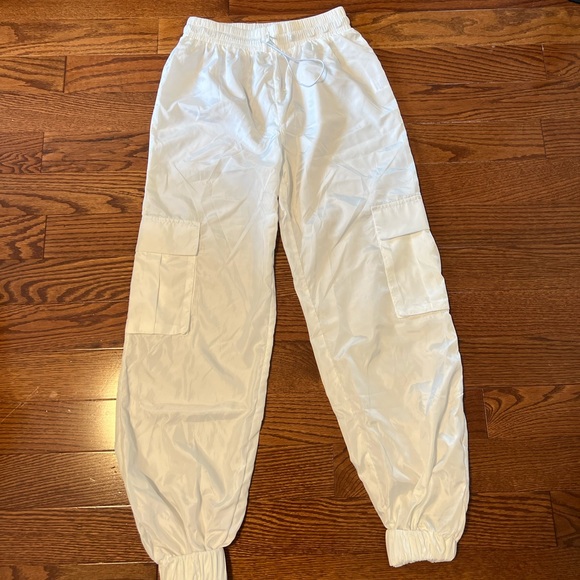 Parachute joggers - Picture 2 of 2